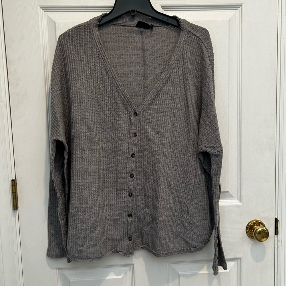 Urban Outfitters Gray Button Front Flowy Waffle Top
